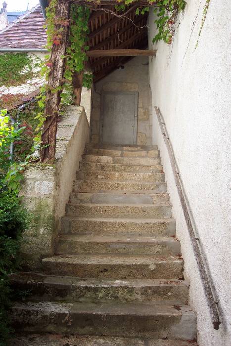 Escalier du Pauvre à St-Pierre de Maillé